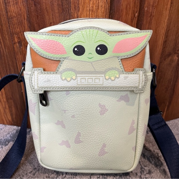 BUCKLEDOWN STAR WARS GROGU CROSSBODY BAG 6” X 2” X 8” - Picture 2 of 9